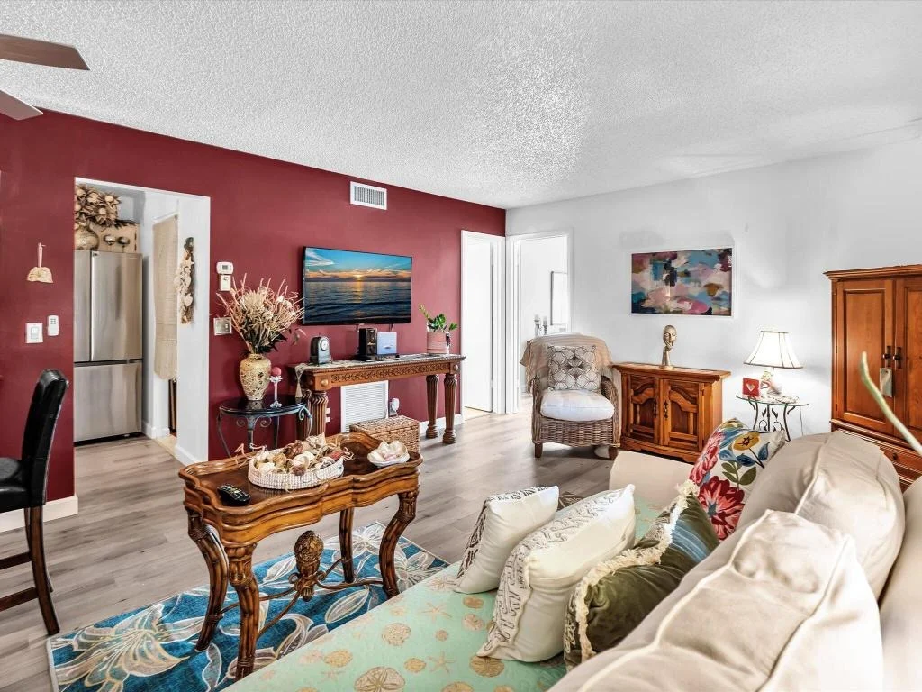 Photo of Unit D2 at 342 Pine Ridge Circle