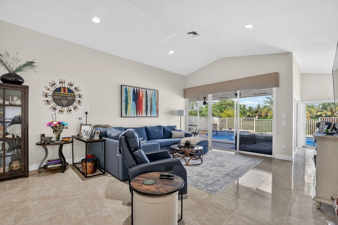 Photo of 11270 Clover Leaf Circle