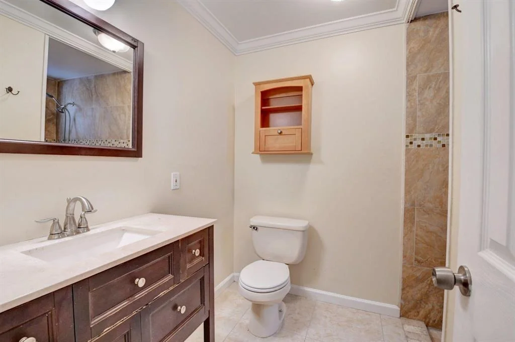 Photo of 15385 Monroe Road