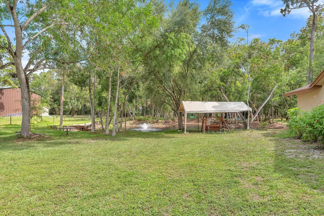 Photo of 13288 Compton Road