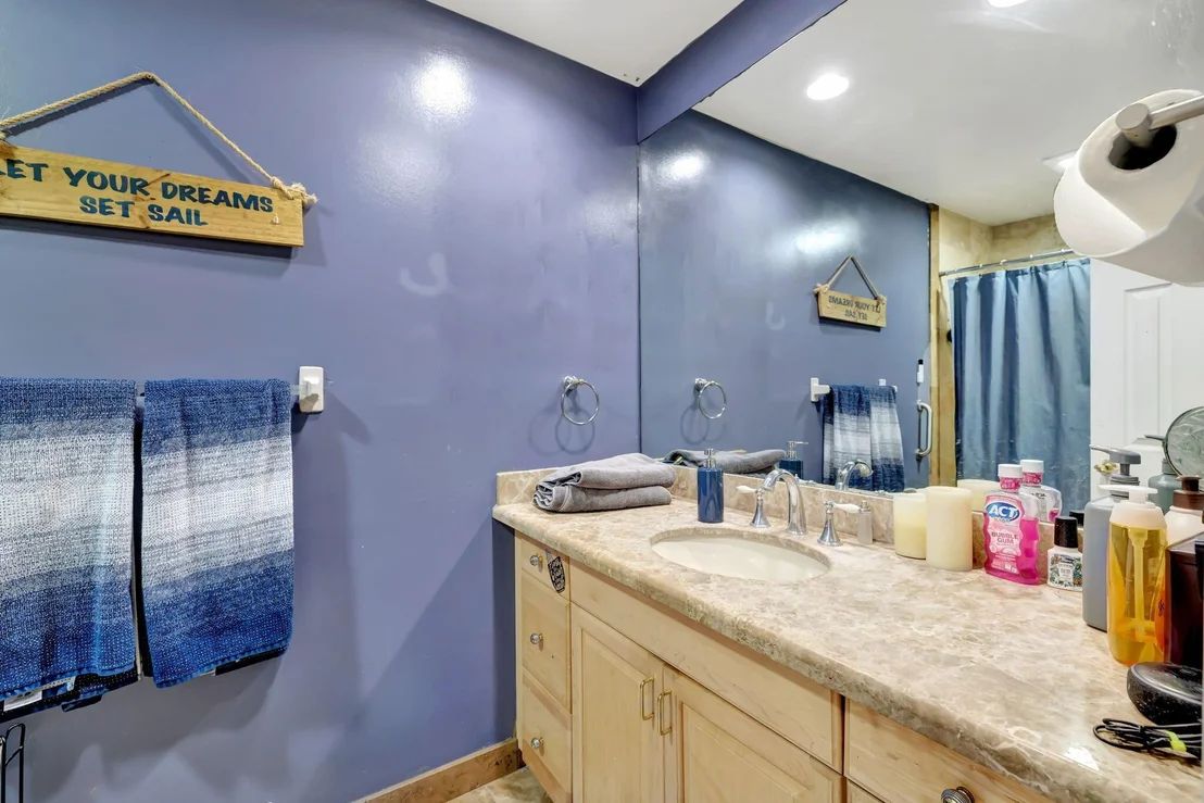 Photo of 5903 Sunset Boulevard