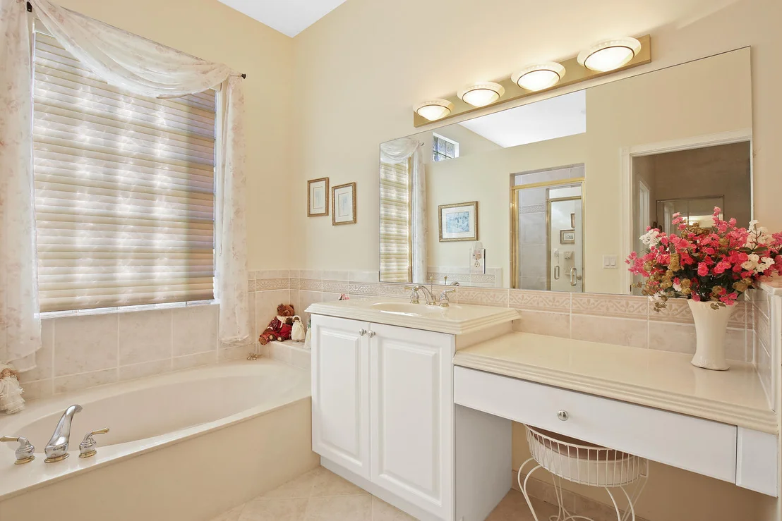 Photo of 7589 Downwinds Lane