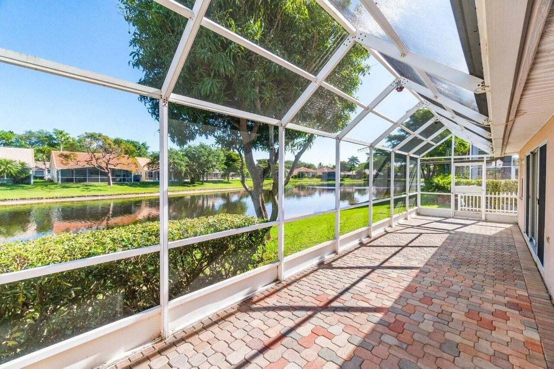 Photo of 5530 Grande Palm Circle