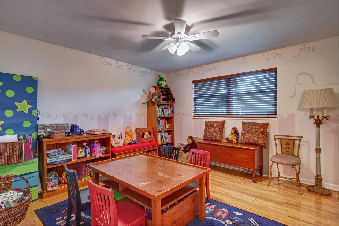 Photo of 3860 Lone Pine Road