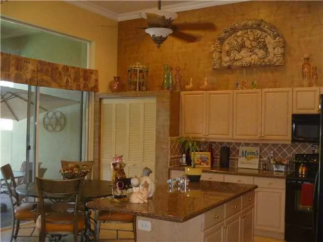 Photo of 6779 Portside Drive