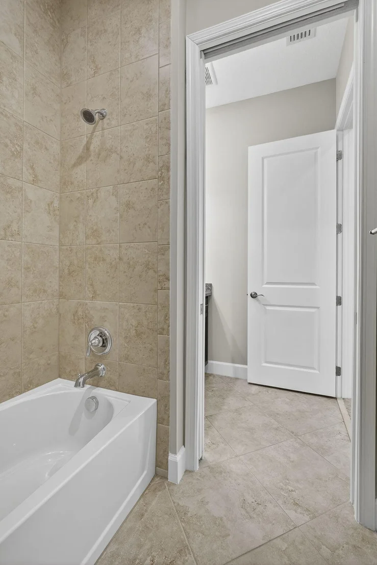 Photo of 5385 Macoon Way