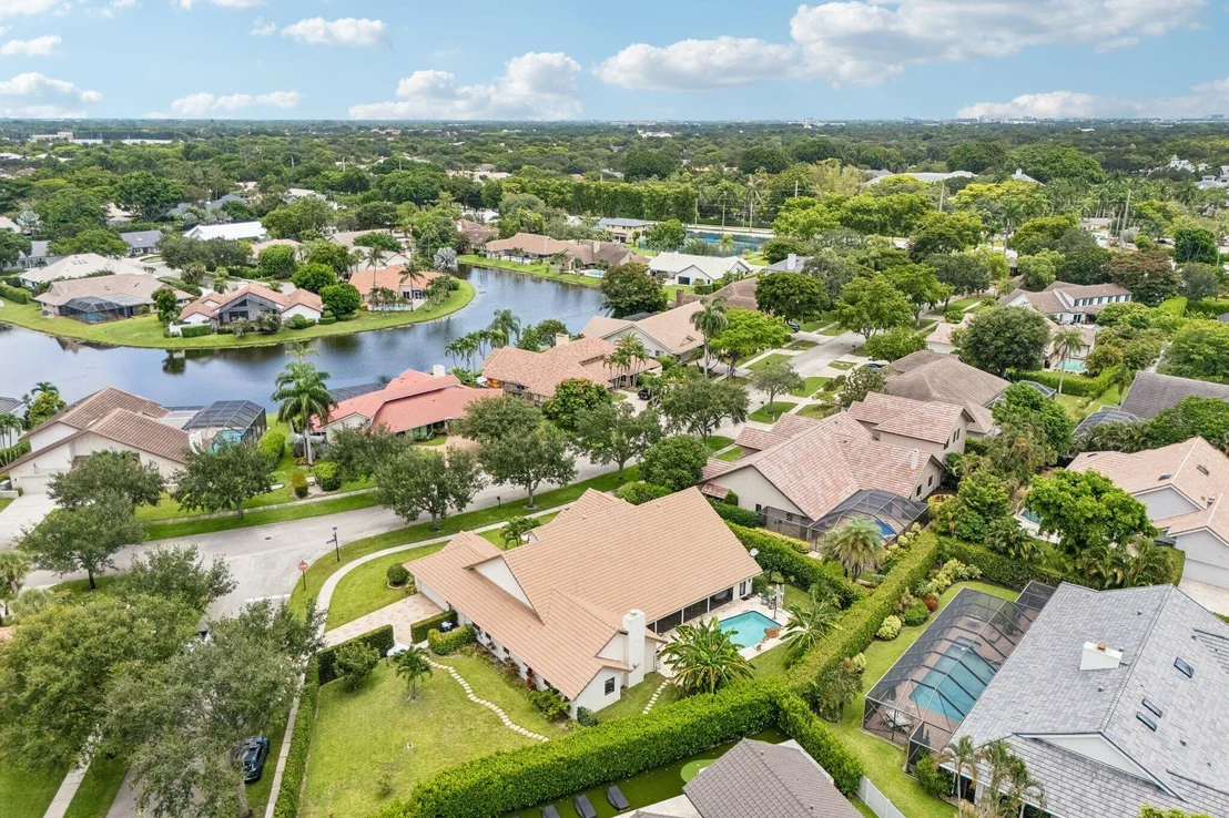 Photo of 3090 Equestrian Drive