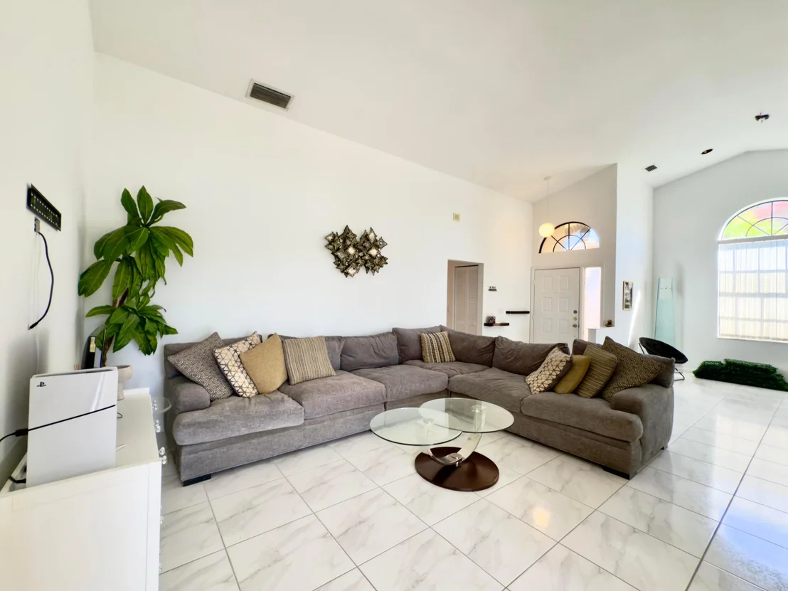 Photo of 8491 Heather Place