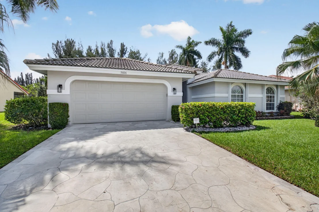 Photo of 5606 Aspen Ridge Circle
