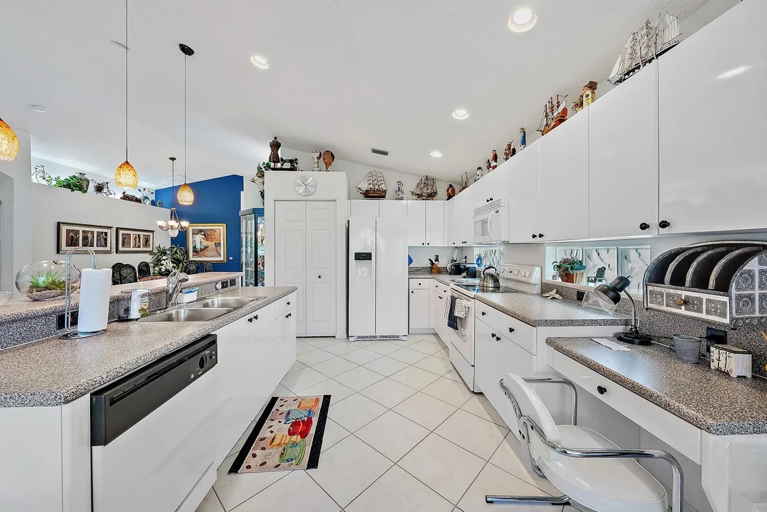Photo of 6735 Malta Drive
