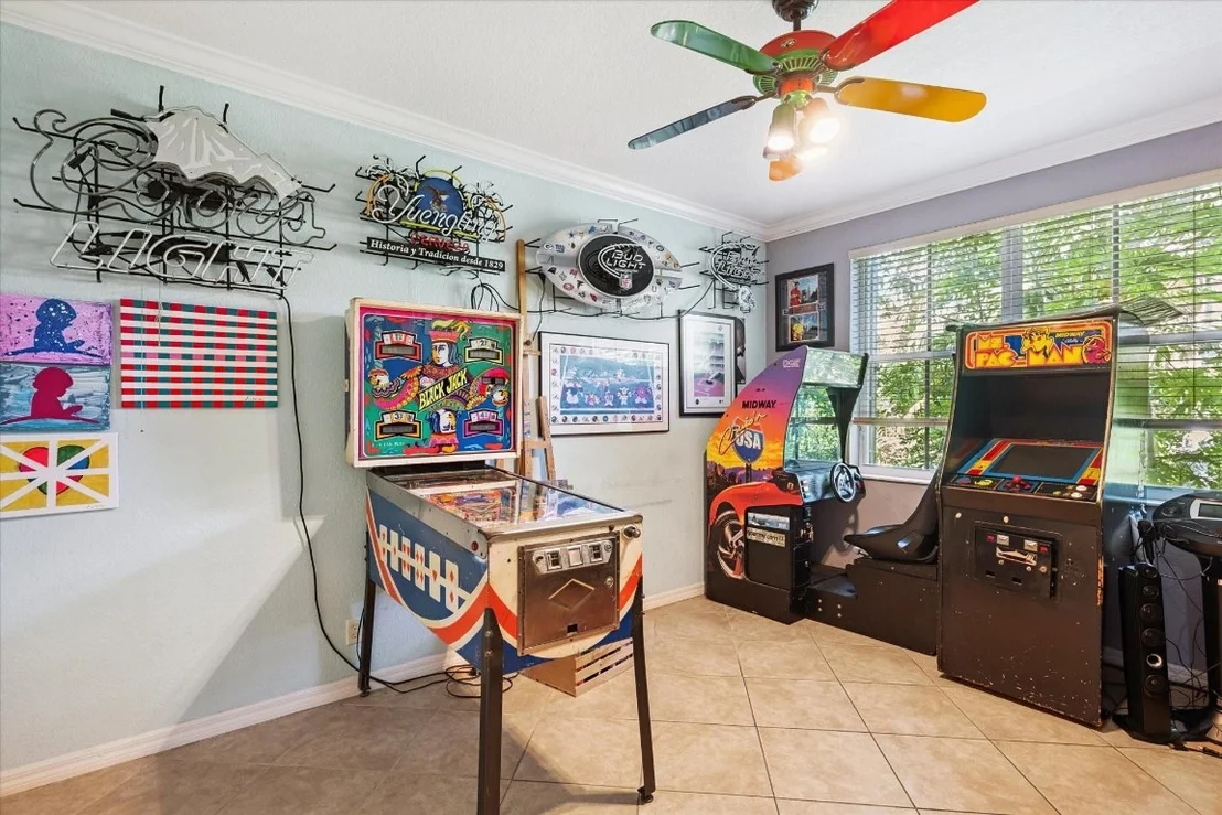 Photo of 1201 Skylark Drive