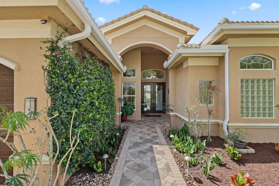 Photo of 11879 Fox Hill Circle