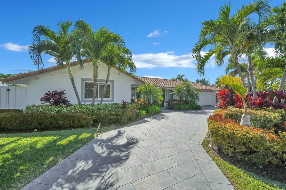 Photo of 1199 Dolphin Road