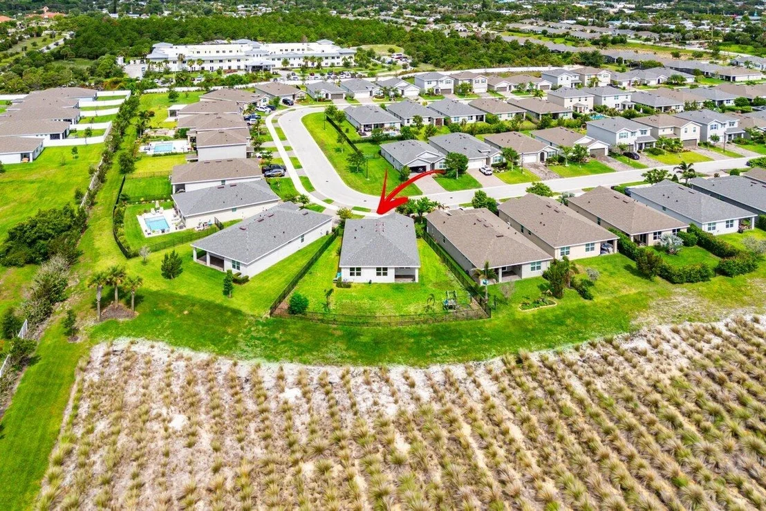 Photo of 2770 NE Breezeway Circle
