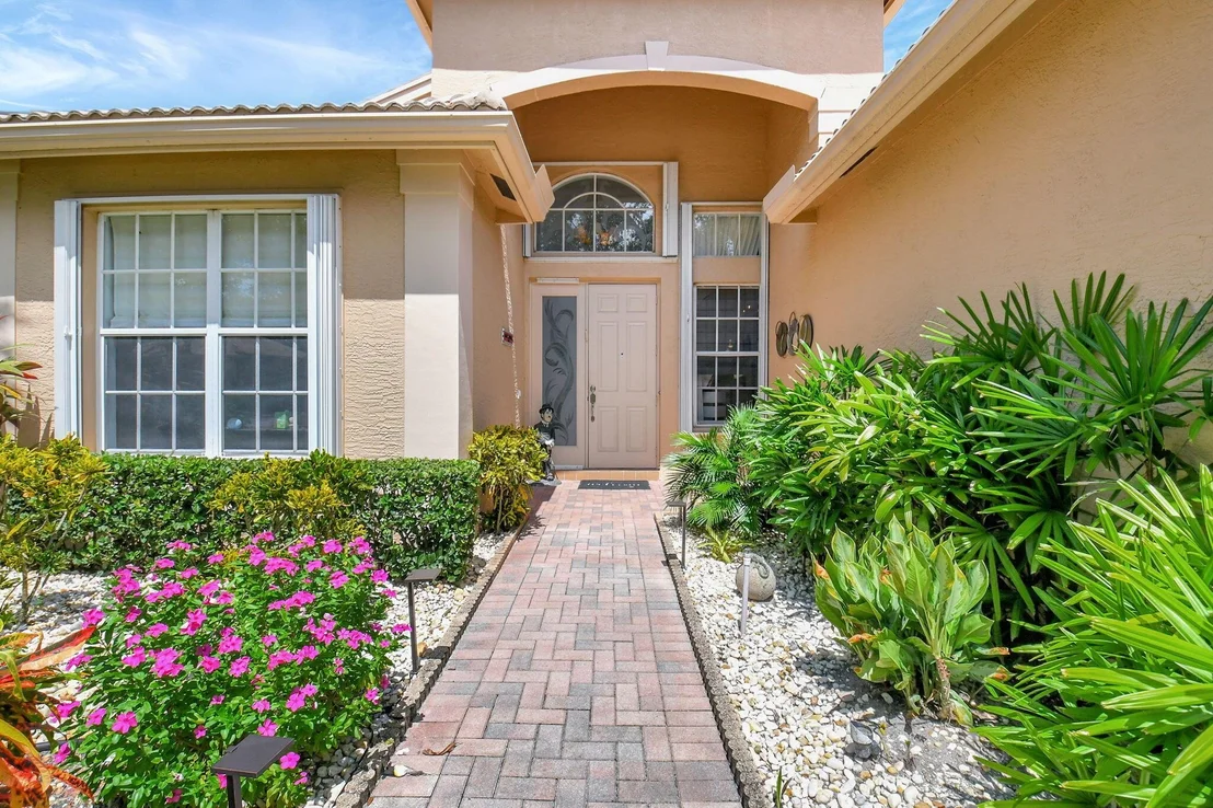 Photo of 7215 Great Falls Circle