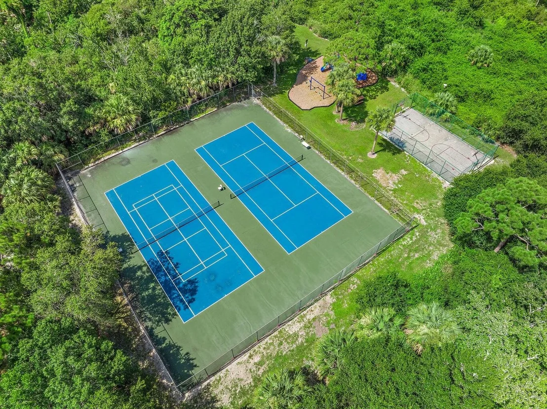 Photo of 6989 Cypress Cove Circle
