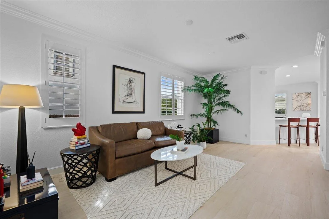 Photo of 653 Castle Drive