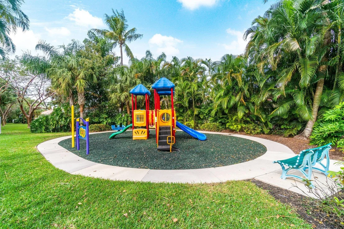 Photo of 2048 Valencia Drive