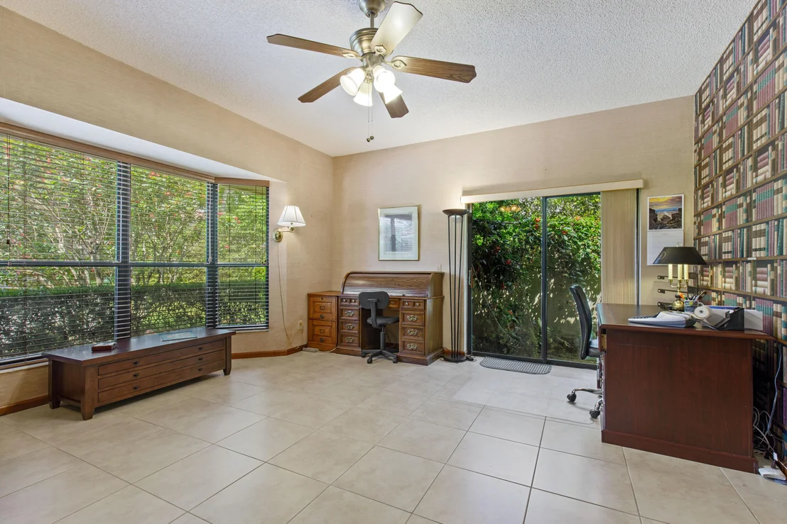 Photo of 10748 Pine Tree Terrace