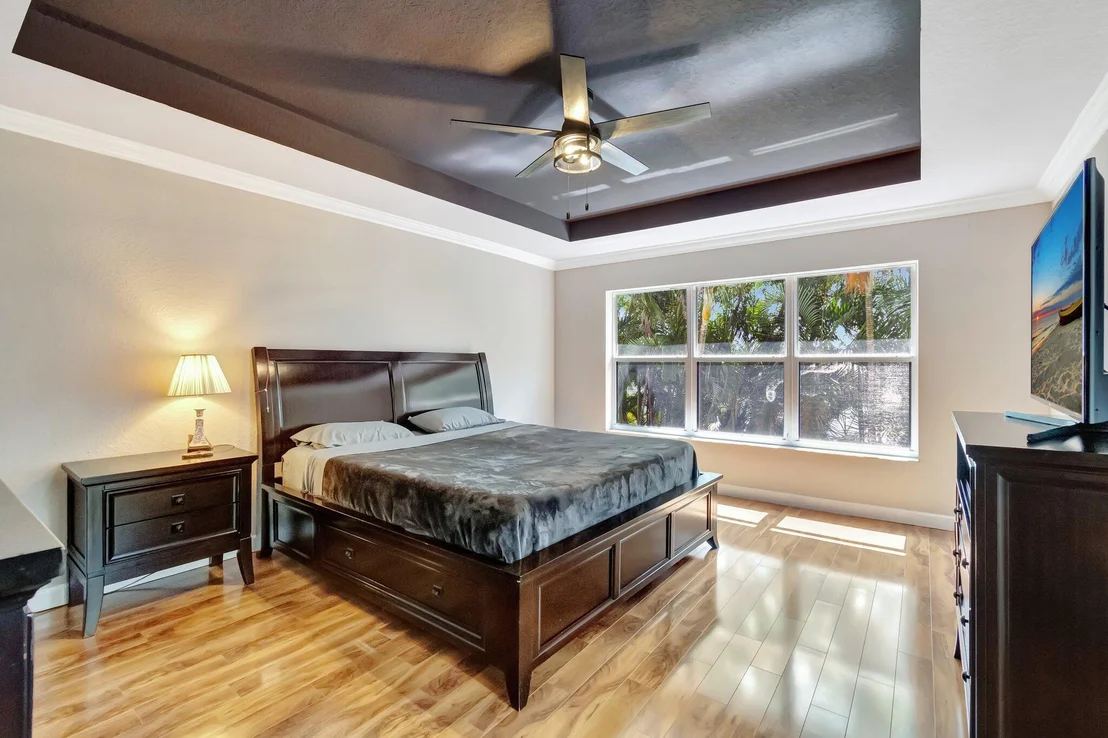 Photo of 6788 Hendry Drive
