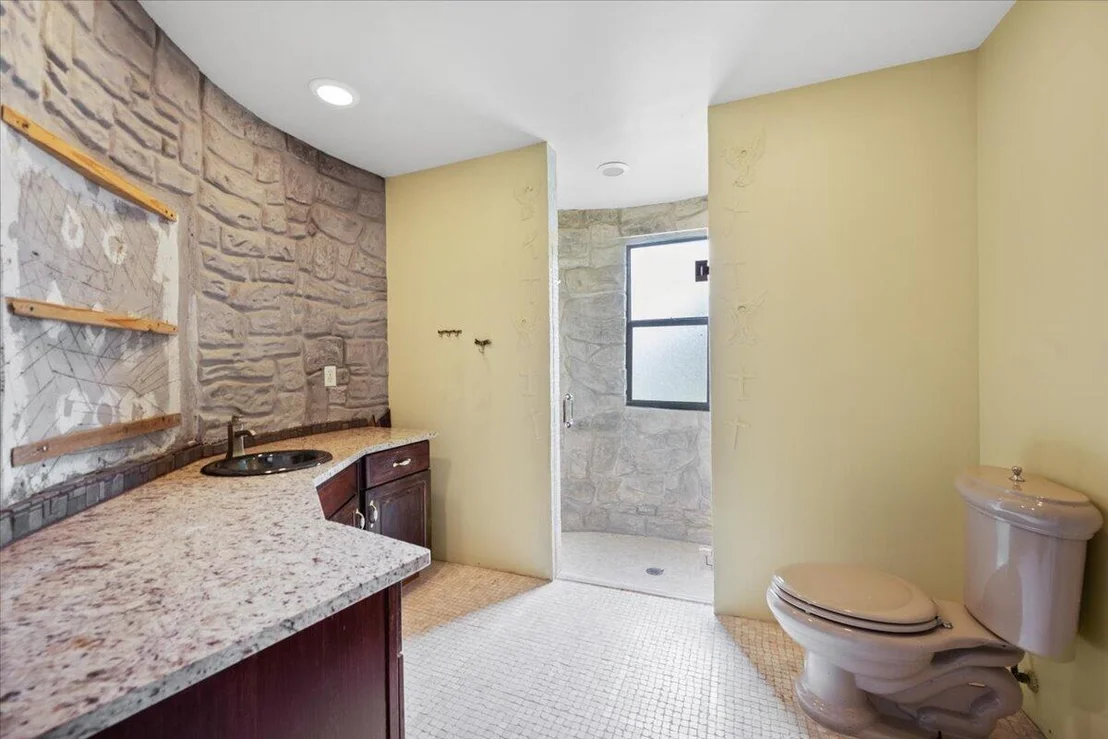Photo of 16552 Norris Road