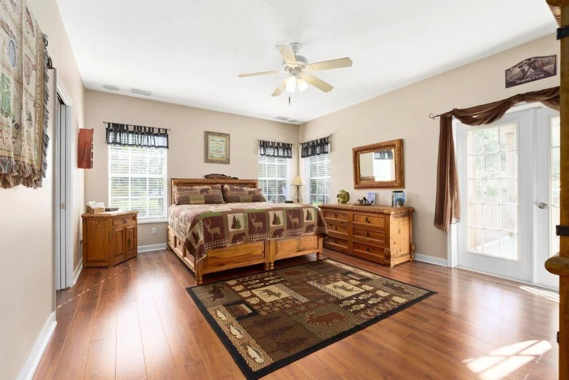 Photo of 405 SE Salerno Road