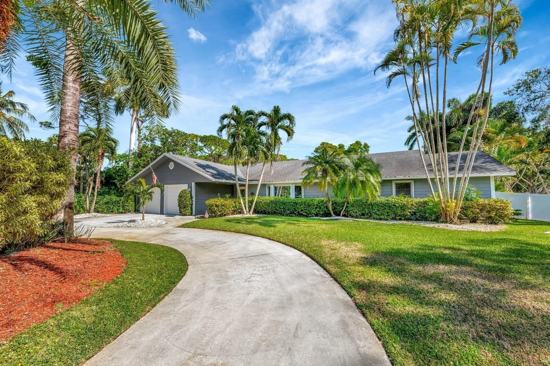 Photo of 12750 Oak Arbor Drive