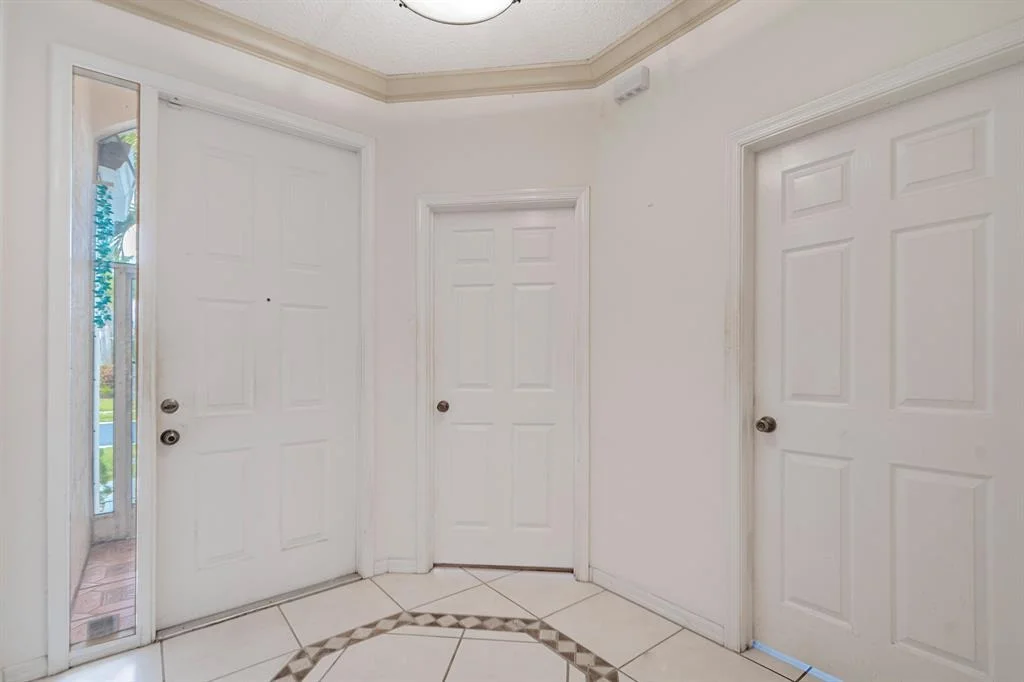Photo of 10895 Fillmore Drive