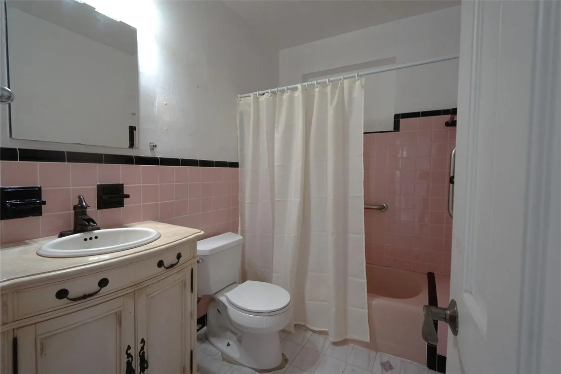 Photo of 5785 NW 113th Terrace