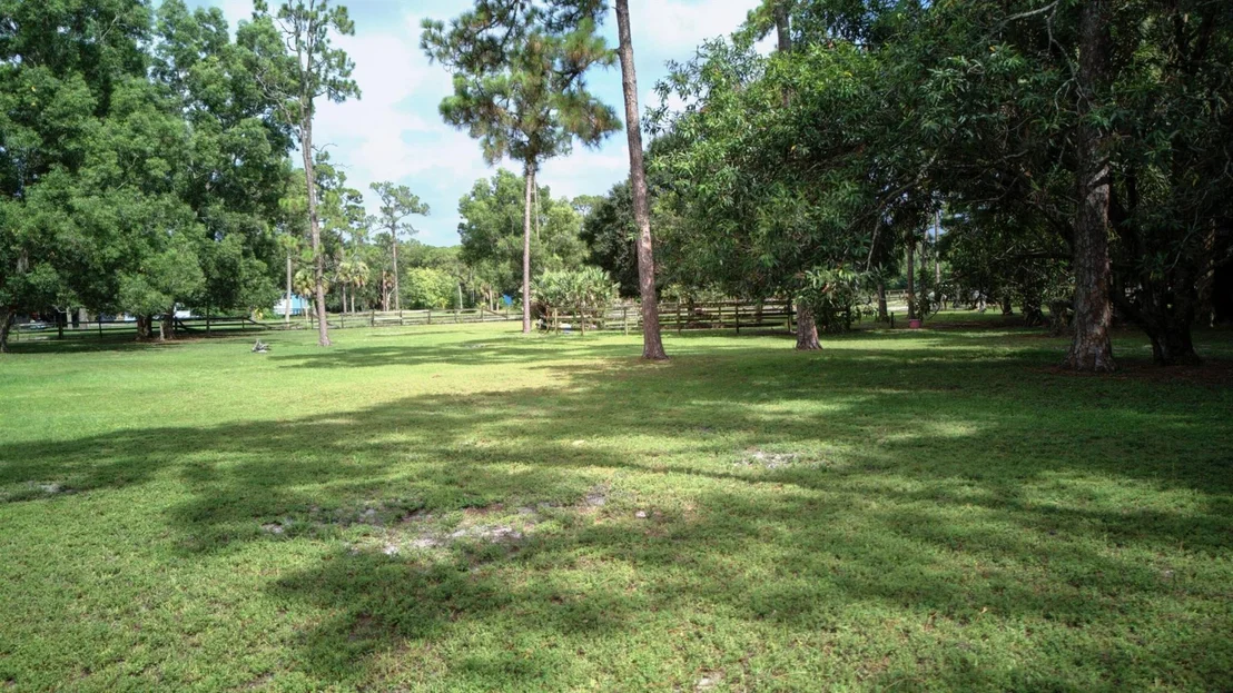 Photo of 2340 B Road