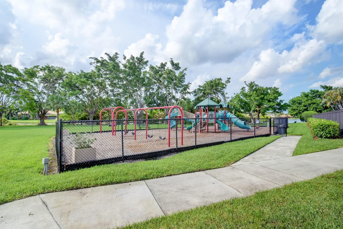 Photo of 21134 Falls Ridge Way