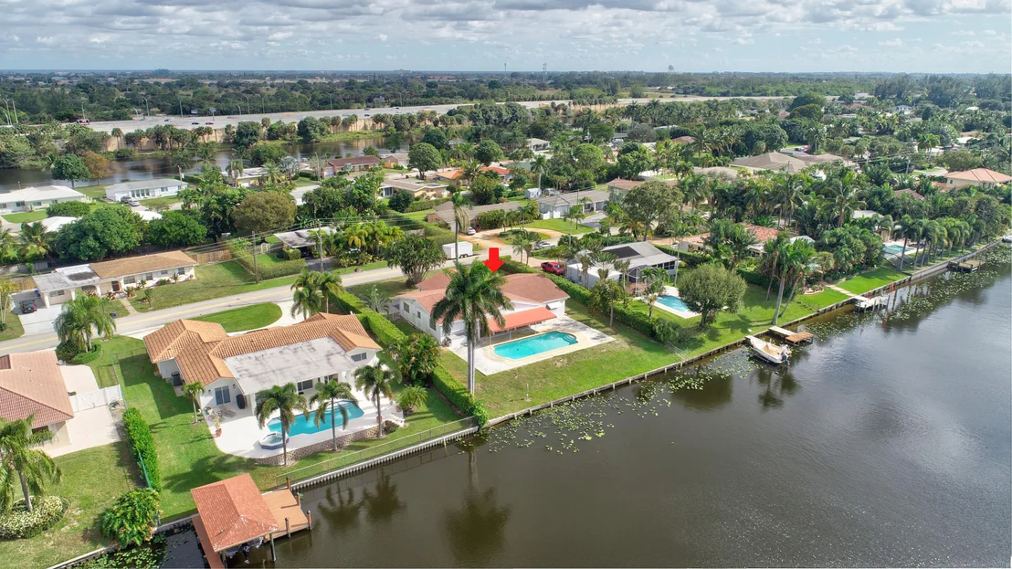 Photo of 7071 Pine Tree Lane