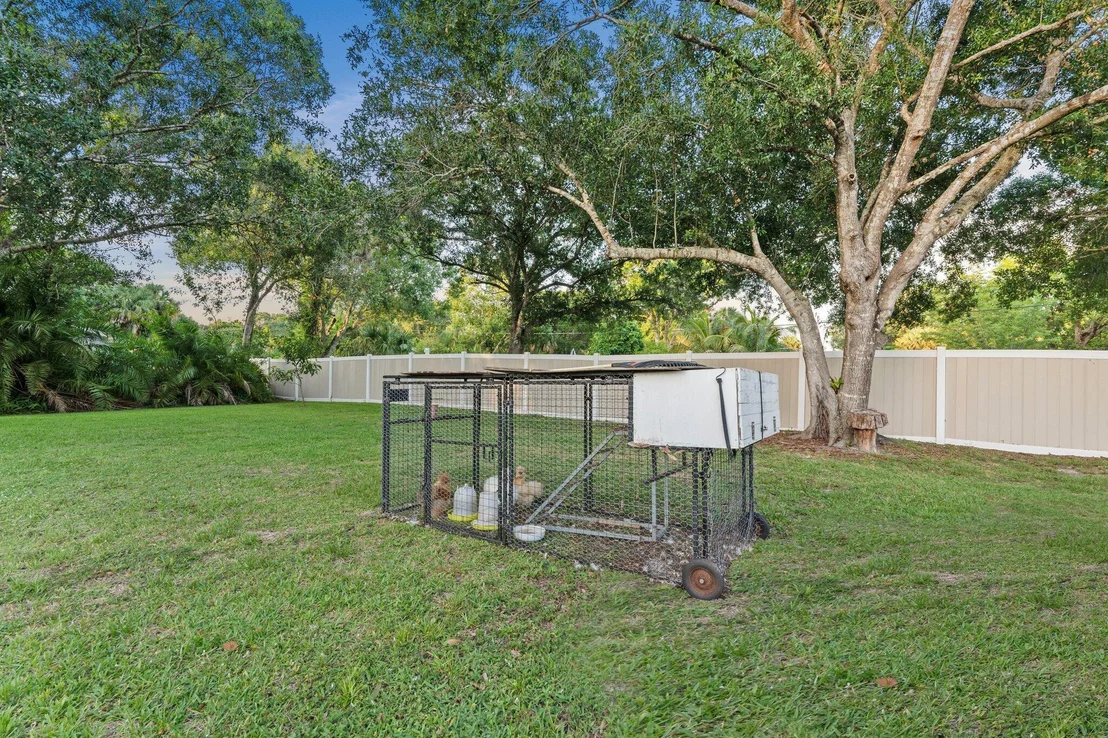 Photo of 2900 Grove Drive