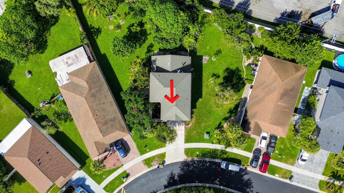 Photo of 6060 AZALEA Circle