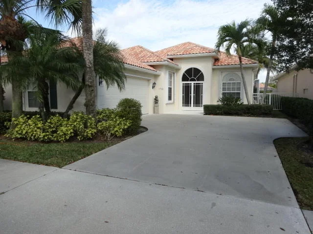 Photo of 7713 Red River Road