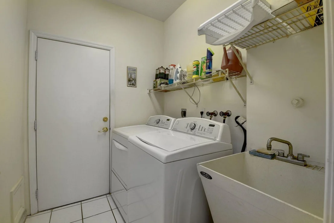 Photo of 23349 Water Circle