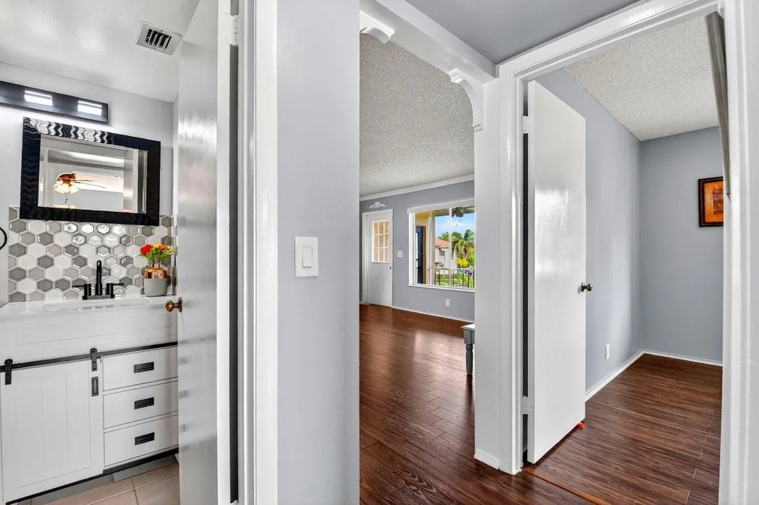 Photo of Unit A2 at 337 Knotty Pine Circle