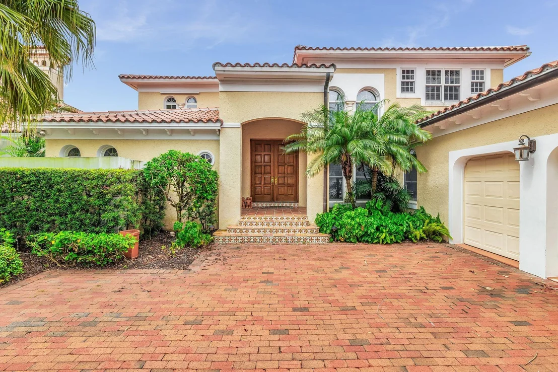Photo of 3330 Bridgegate Drive