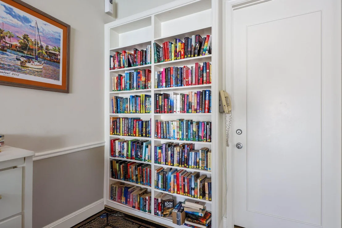 Photo of 39 Sausalito Drive