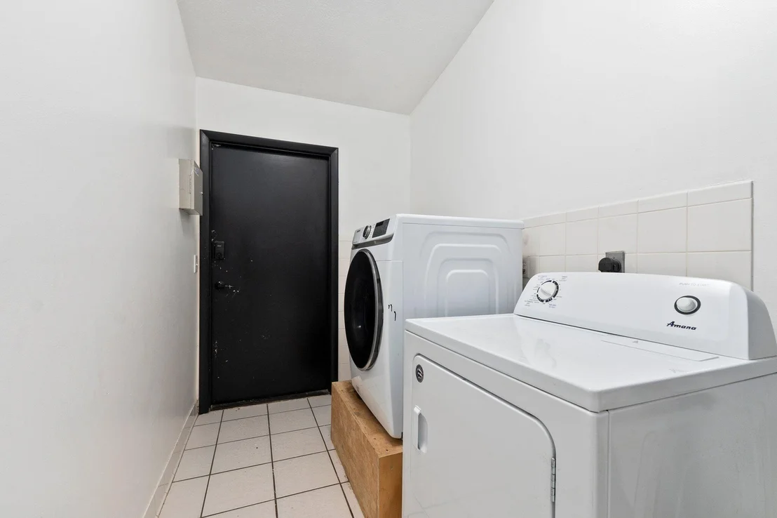 Photo of 5115 Silver Oak Drive
