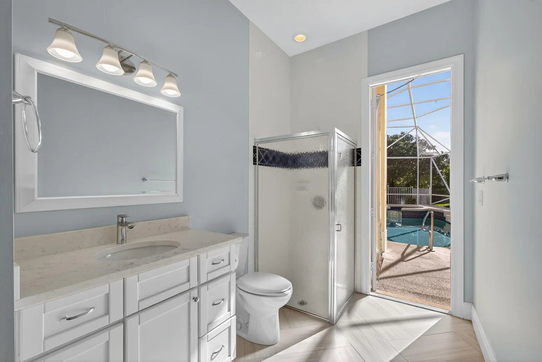 Photo of 111 N River Drive W