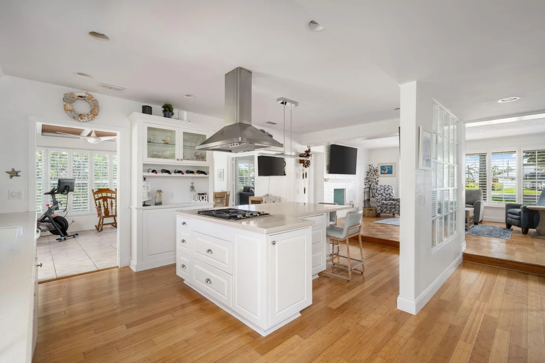 Photo of 715 Conn Way