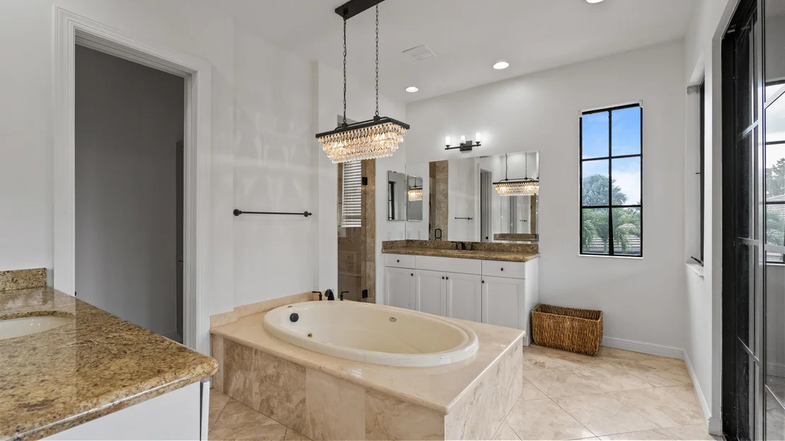 Photo of 9521 Eden Manor