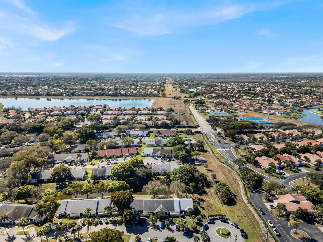 Photo of 10980 Lake Front Place