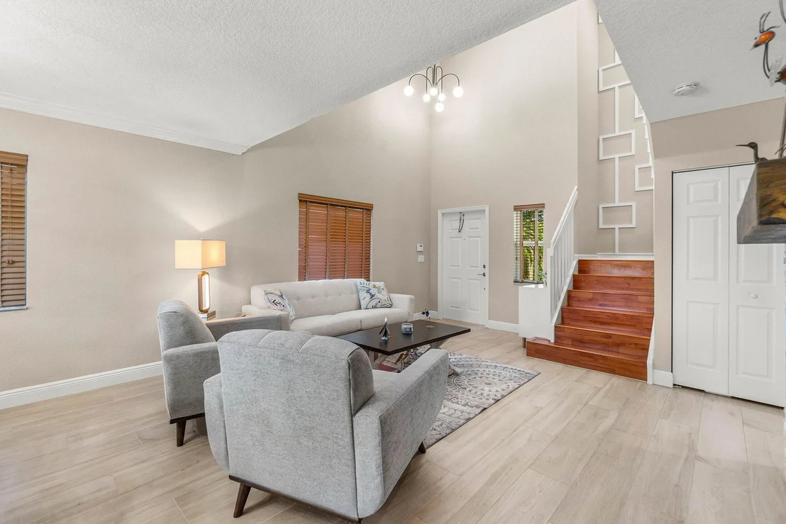 Photo of 6188 Spring Isles Boulevard
