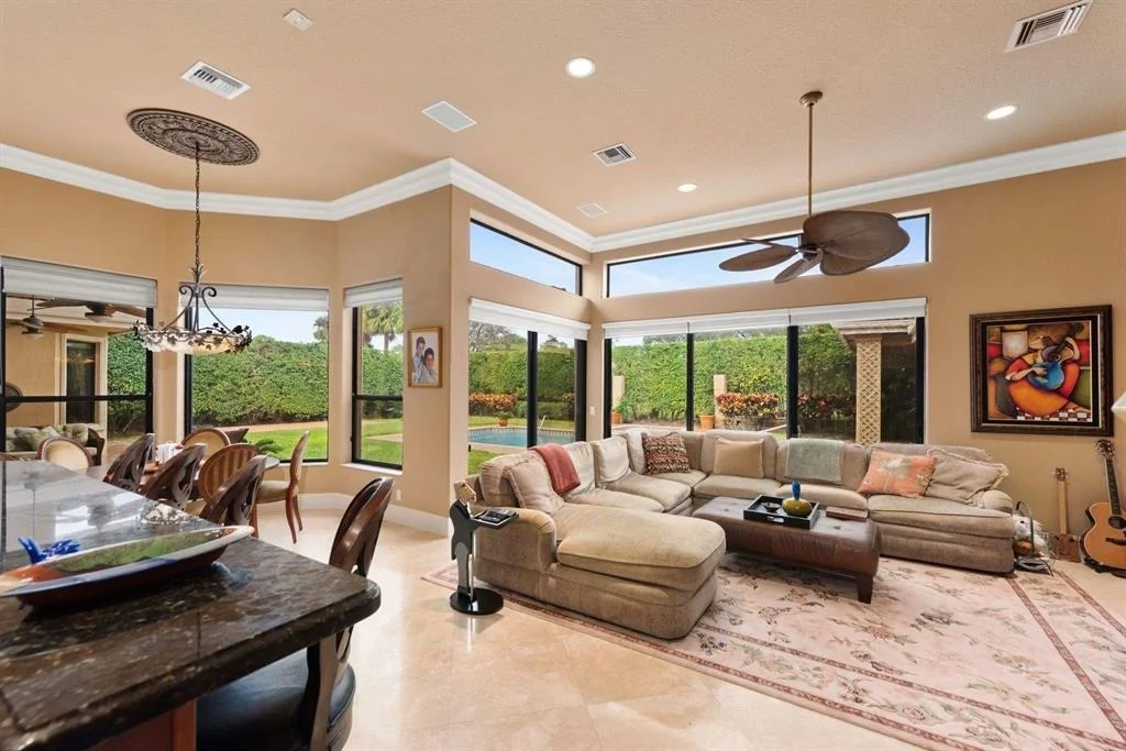 Photo of 7291 Valencia Drive