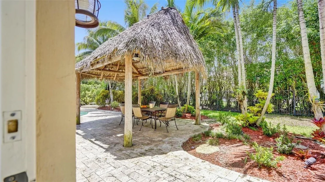 Photo of 475 Sabal Way