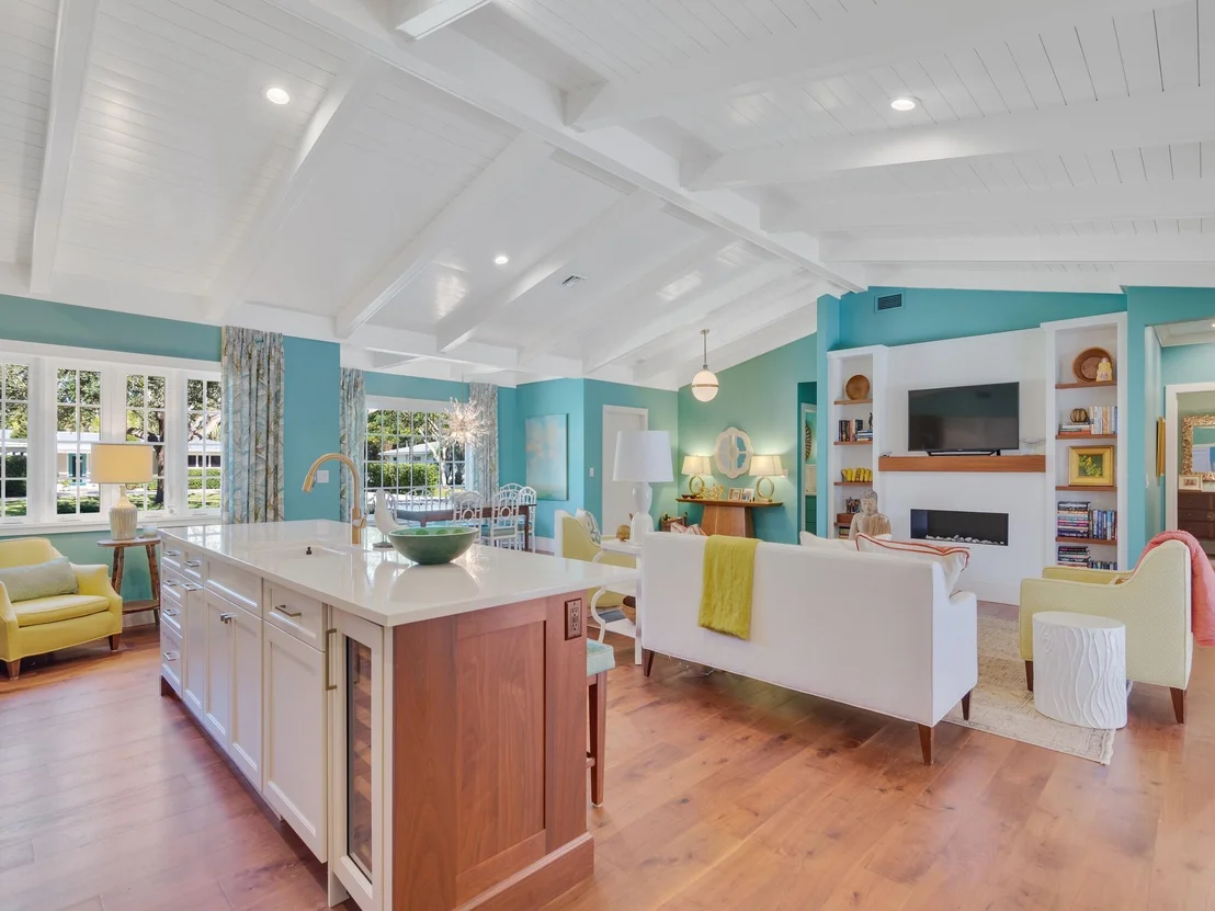 Photo of 746 Iris Lane