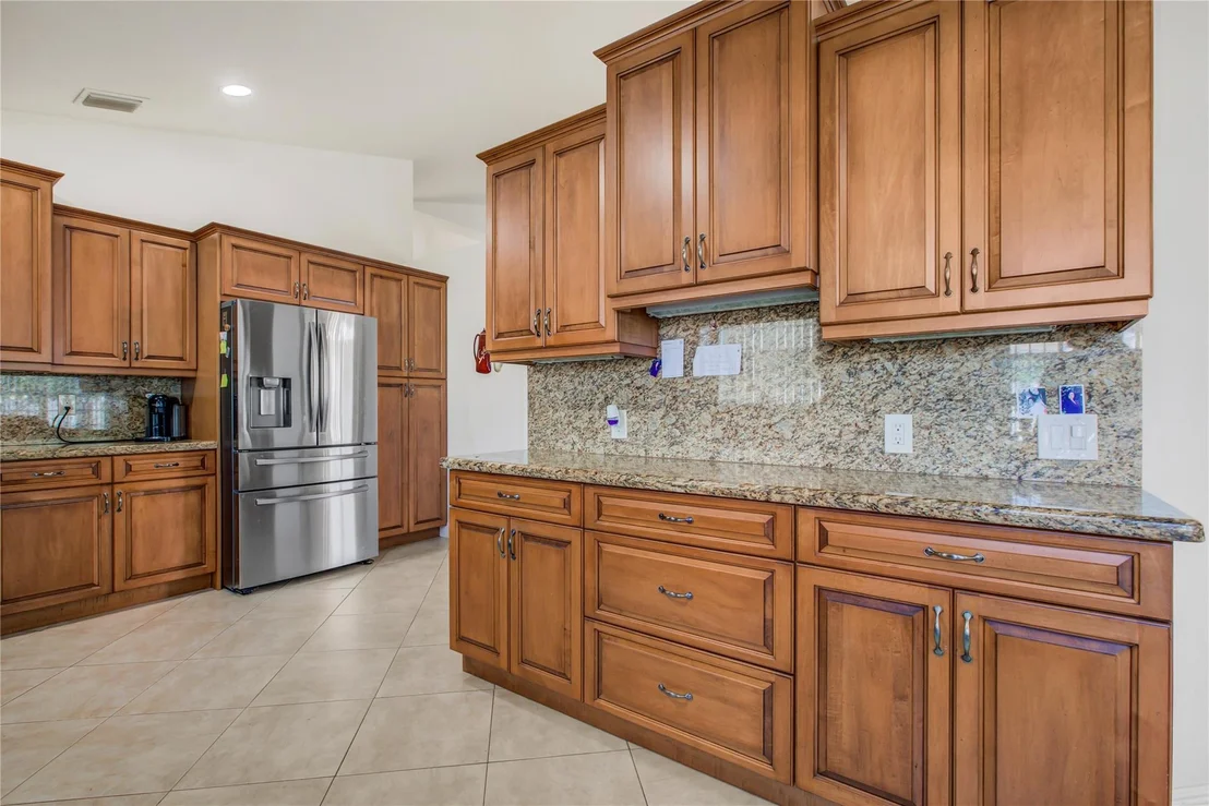 Photo of 429 Cambridge Lane