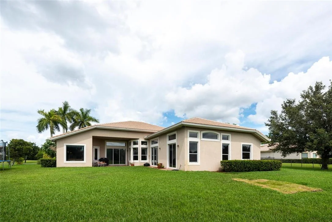 Photo of 2916 Juniper Lane